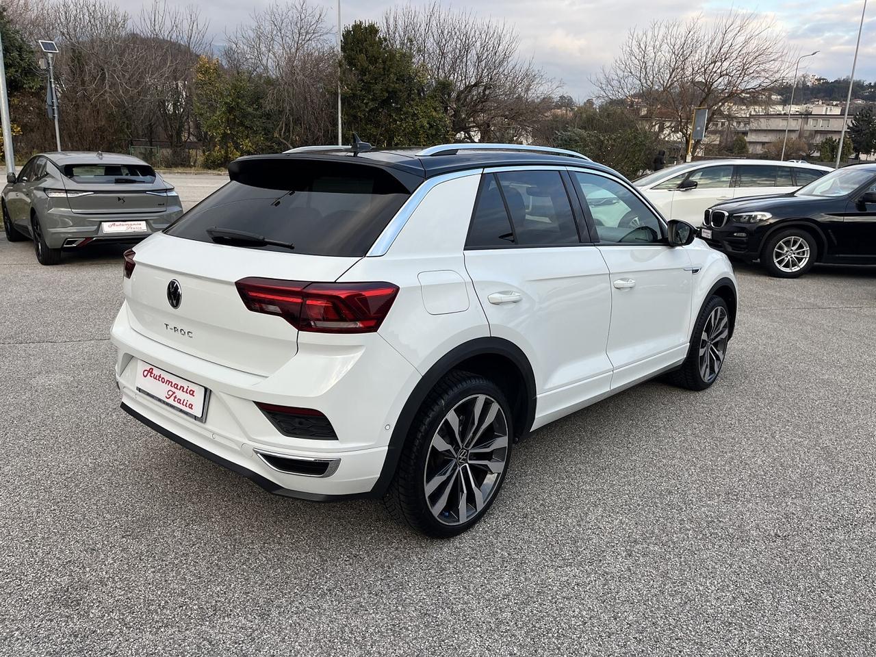 VW T.ROC 1500 TSI 150 CV DSG R.LINE
