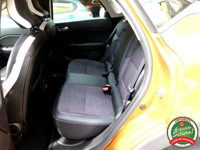 RENAULT Captur Blue dCi 95 CV Intens