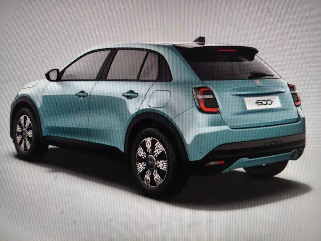 FIAT 600 1.2 Icon 100cv KM0