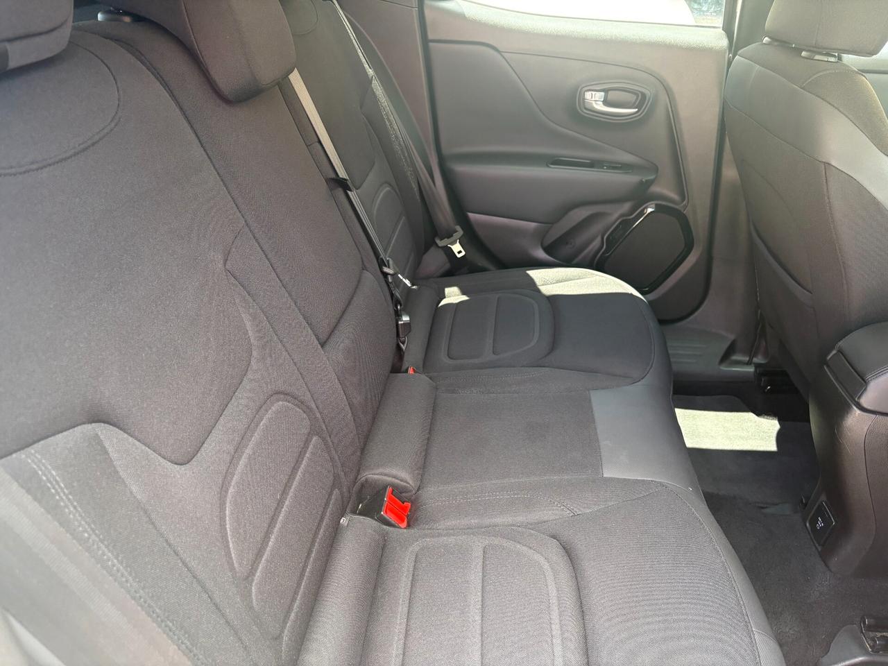 Jeep Renegade 1.6 Mjt brooklin edition