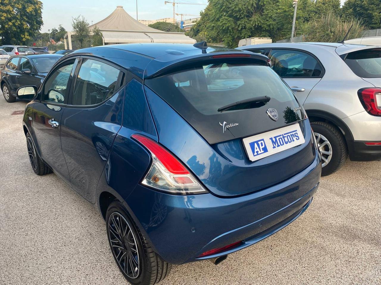 Lancia Ypsilon 1.0 FireFly 5 porte S&S Hybrid Gold 2022 IVA DEDUCIBLE