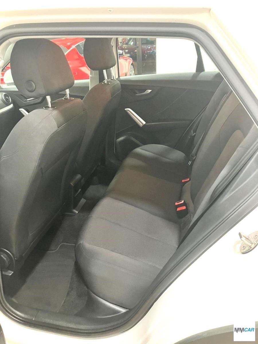 AUDI - Q2 - 30 TDI S tronic Business