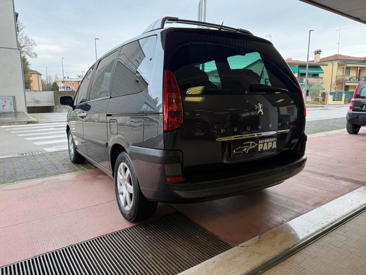 Peugeot 807 2.0 HDi FAP SV