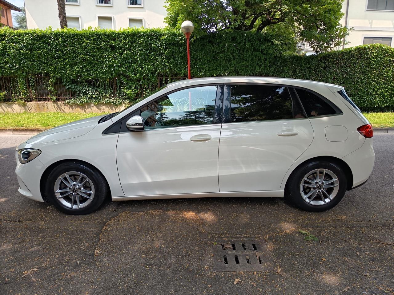 Mercedes-benz B 180 B 180 d Automatic Business Extra