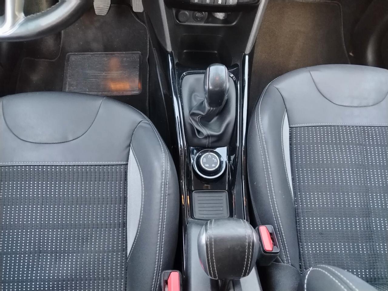 Peugeot 2008 BlueHDi 100 Allure