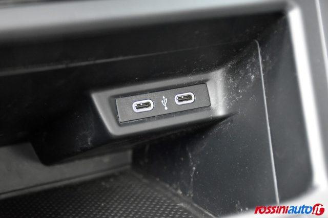 VOLKSWAGEN Taigo 1.0 TSI 95 CV LIFE + R16 BI-COLOR + TECH PACK + LI