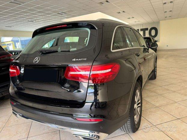 MERCEDES-BENZ GLC 220 d 4Matic Premium