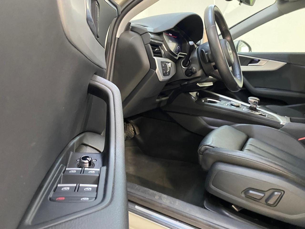 Audi A4 Avant 3.0 TDI quattro S tronic Design