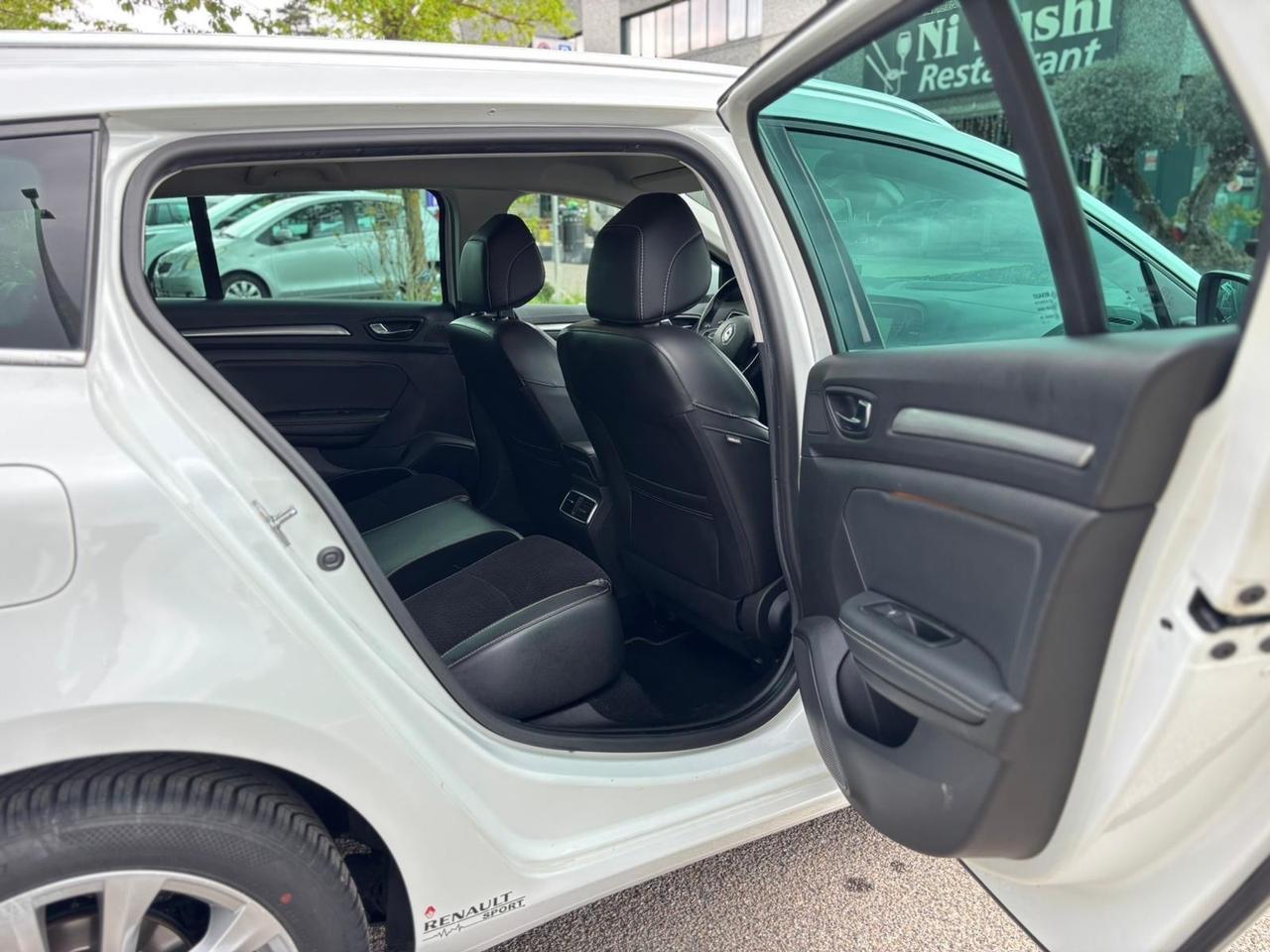 Renault Megane Mégane Sporter dCi 8V 110 *Aitomatik*