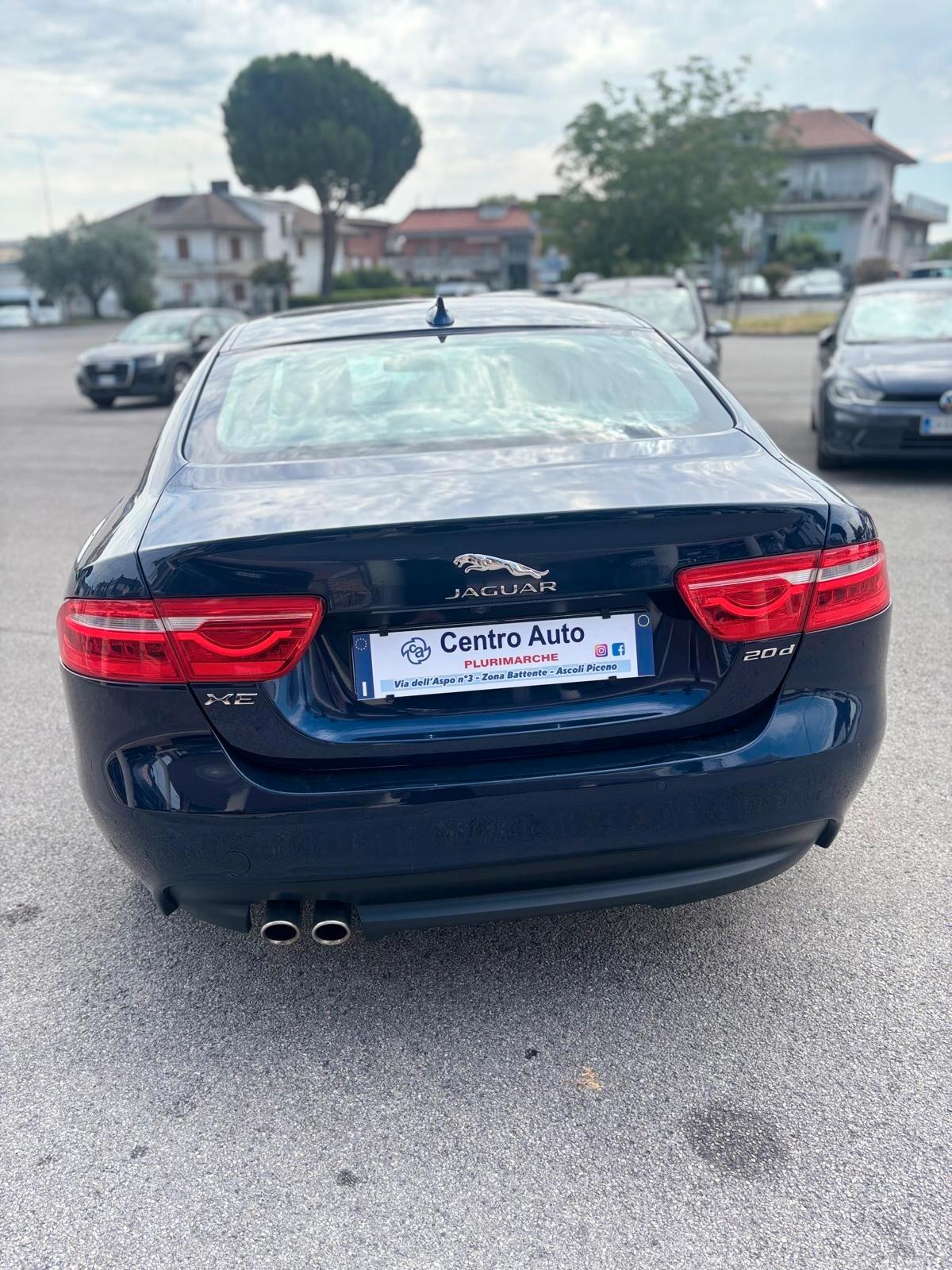 Jaguar XE 2.0 D Turbo 180CV aut. Prestige Business Edition