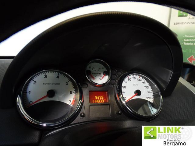 PEUGEOT 207 1.6 VTi 120CV CC aut. Féline -NEOPATENTATI
