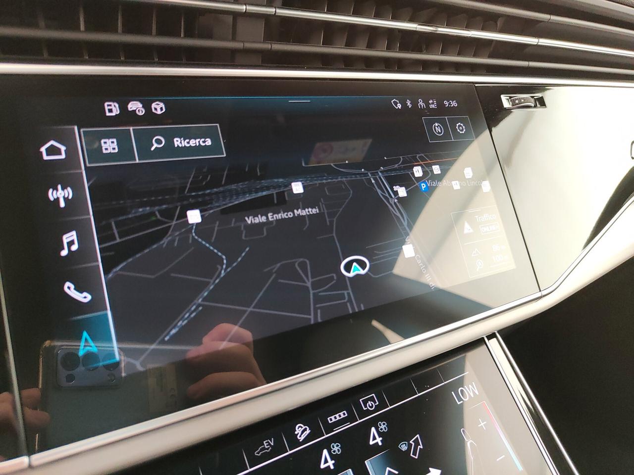 Audi Q8 55 TFSI e quattro tiptronic Sport
