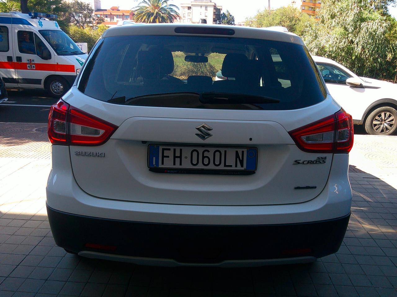 Suzuki S-Cross 1.6 DDiS Start&Stop 4WD All Grip Cool