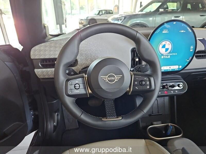 MINI Mini Cooper Cabrio F67 2.0 S Favoured auto