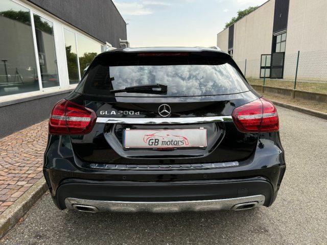 MERCEDES-BENZ GLA 200 d Automatic Premium NAVI - LED - TELECAMERA - 19