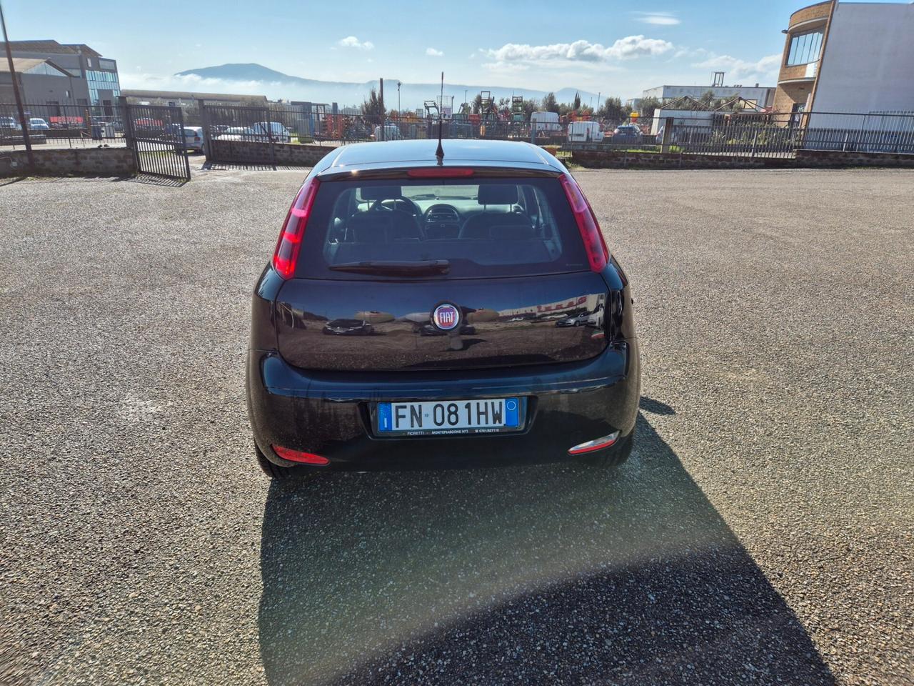 Fiat Punto 1.3 MJT II S&S 95 CV 5 porte Street