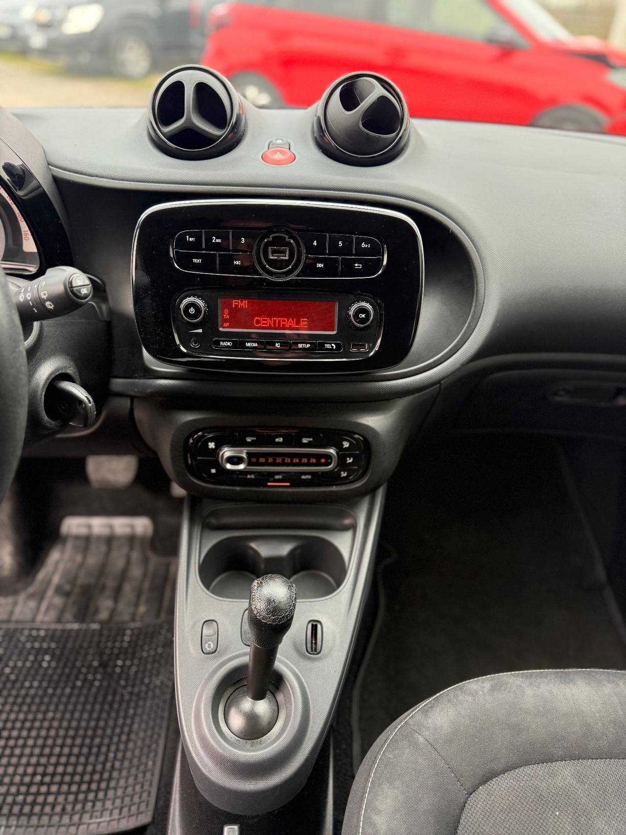 Smart ForFour 70 1.0 twinamic Passion NEOPATENTATI