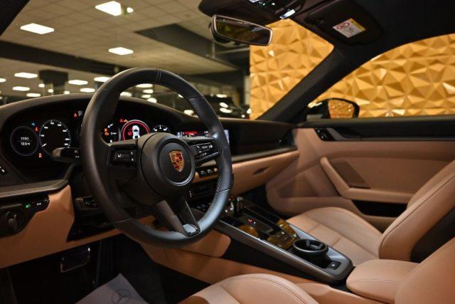 PORSCHE 911 CARRERA 992 PDK TETTO 21"LED PDLS PELLE TOT.FULL!!