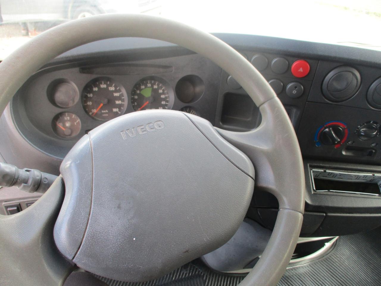 Iveco Daily 35C15 2.8 150CV RIBALTABILE TRILAT. TAGLIANDATO