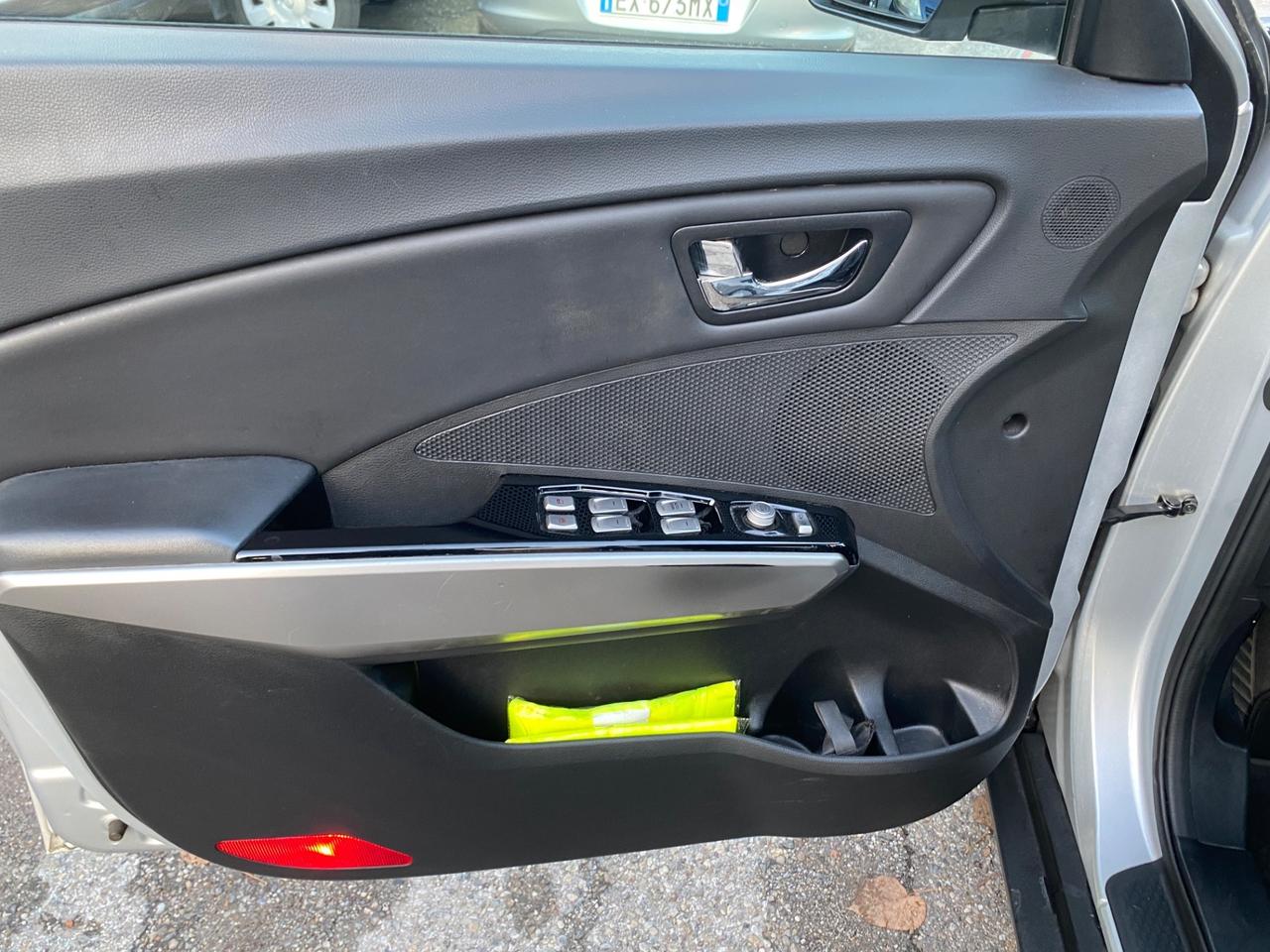 Ssangyong Tivoli 1.6 2WD Bi-fuel GPL Dream aut.