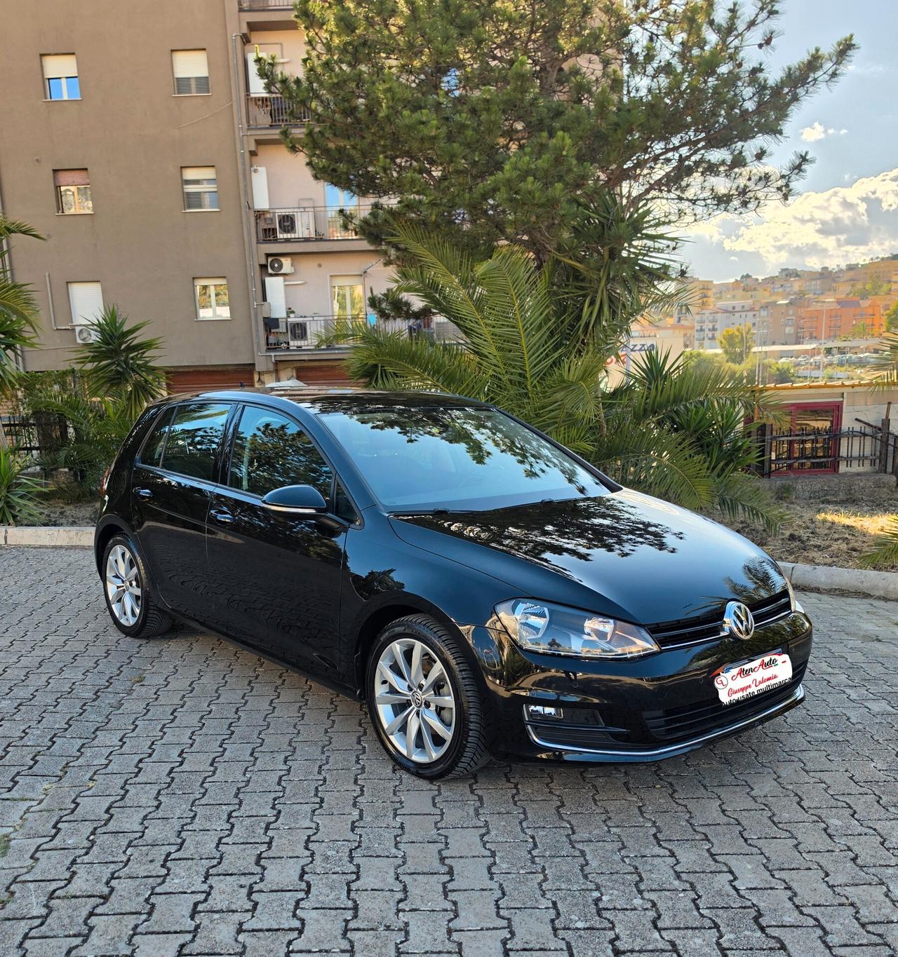 Volkswagen Golf 1.6 TDI 110 CV 5p. Highline BlueMotion Technology