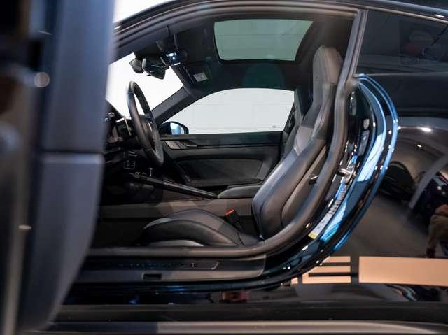 Porsche 992 Coupe 3.0 Carrera GTS auto+Tetto+Chrono+Bose+Lift