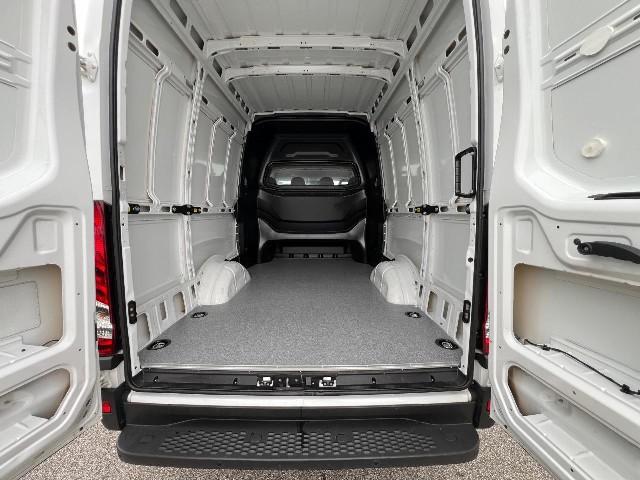 IVECO DAILY 35S16 V 7 posti