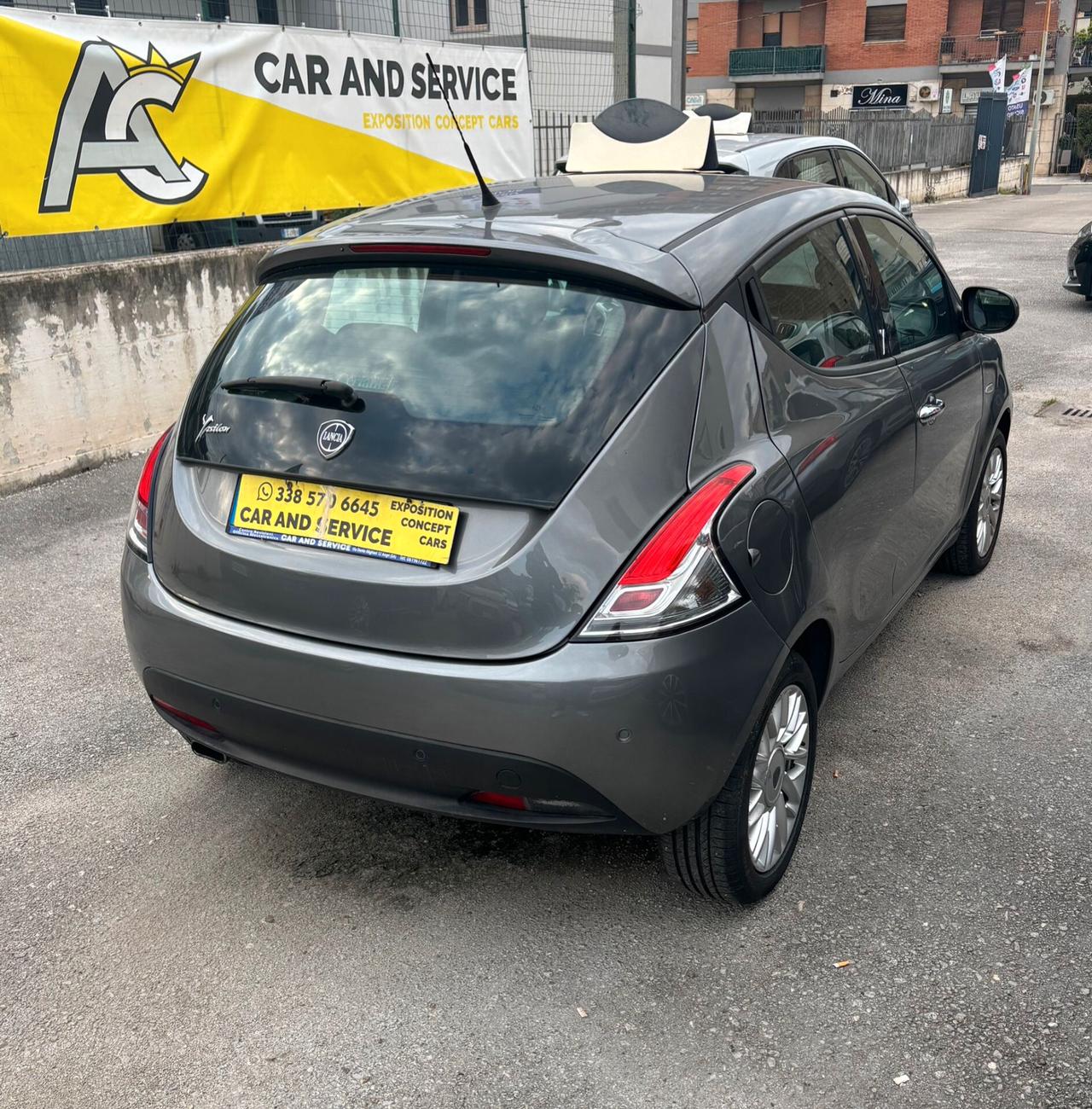 Lancia Ypsilon 1.2 69 CV 5 porte Elle
