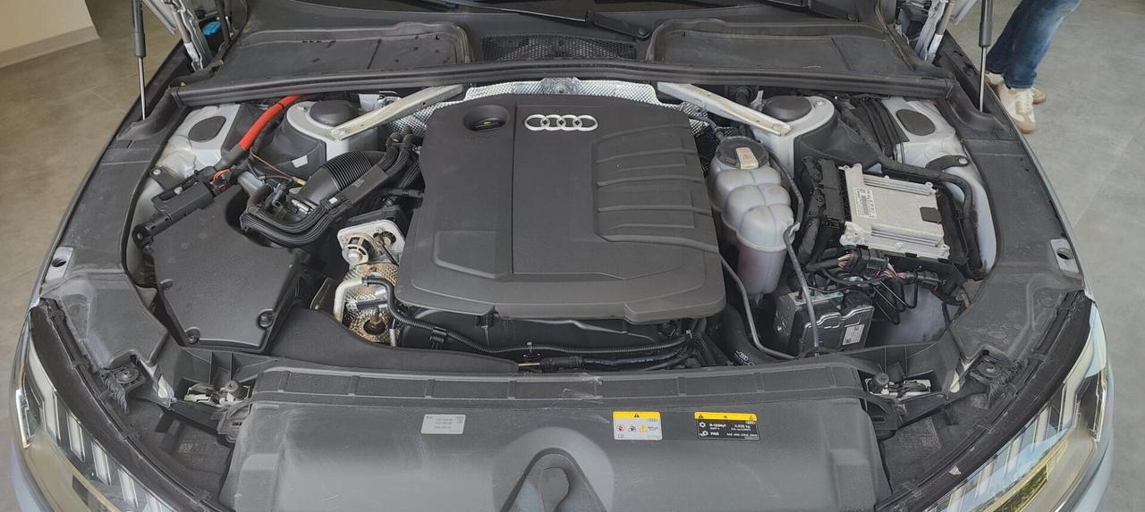 Audi A4 Avant 35 TDI/163 CV S tronic Business Advanced