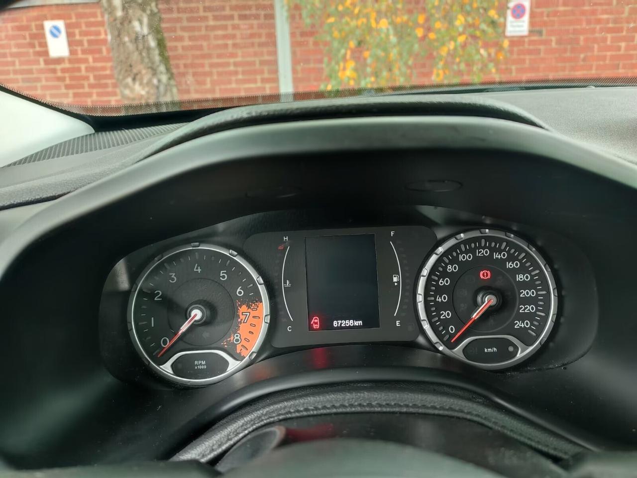 Jeep Renegade 1.6 E-TorQ EVO Longitude