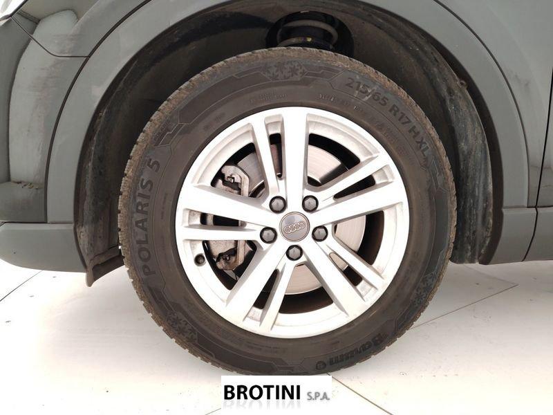 Audi Q3 35 TDI quattro S-Tronic Business