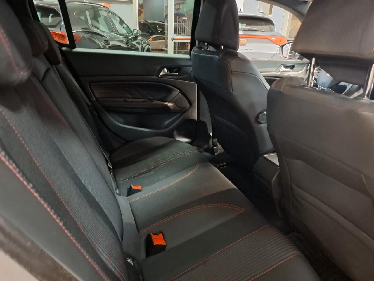 Peugeot 308 GT Line Benzina Automatica