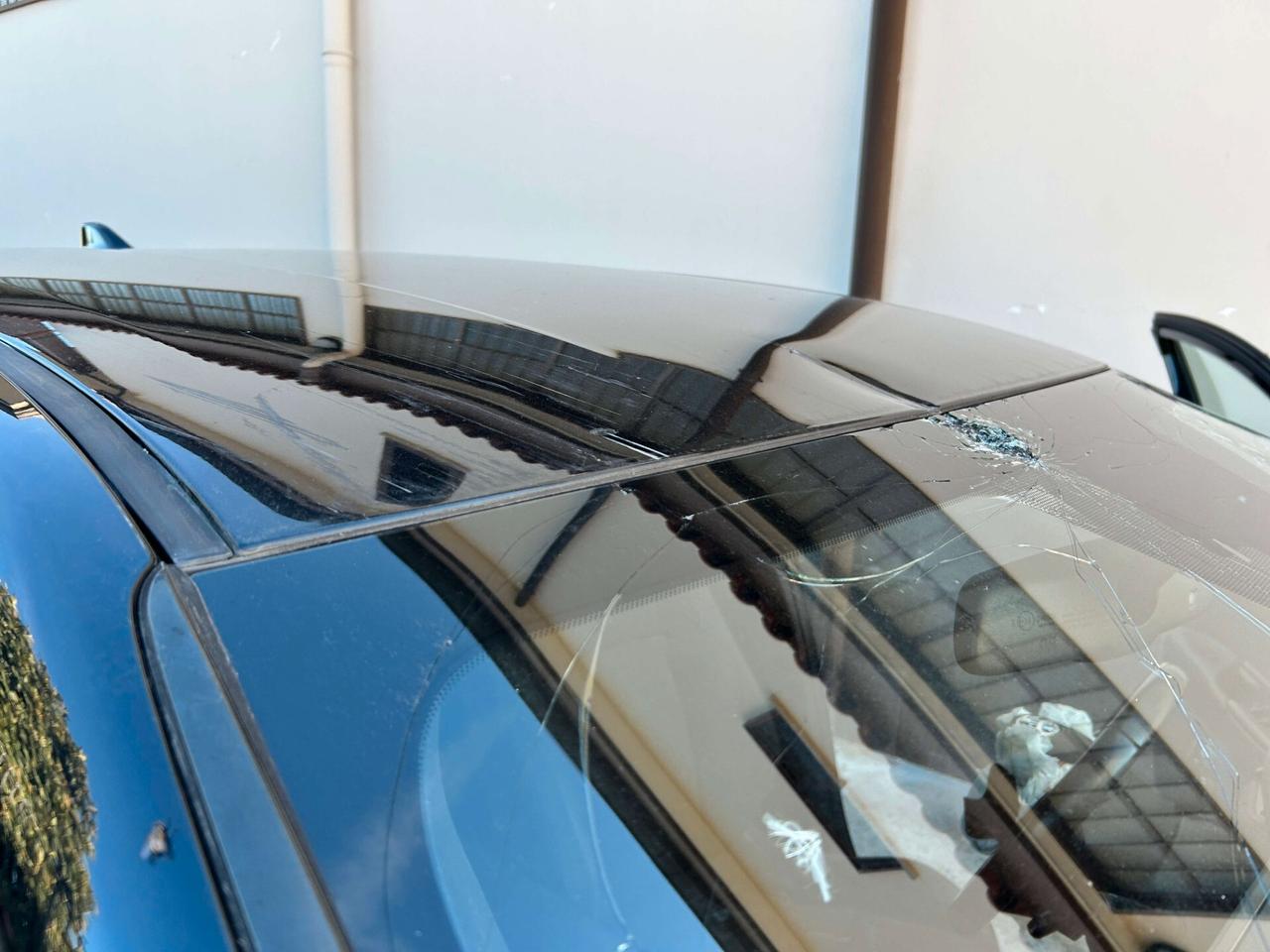 Toyota C-HR 1.8 Hybrid E-CVT Business - 2019