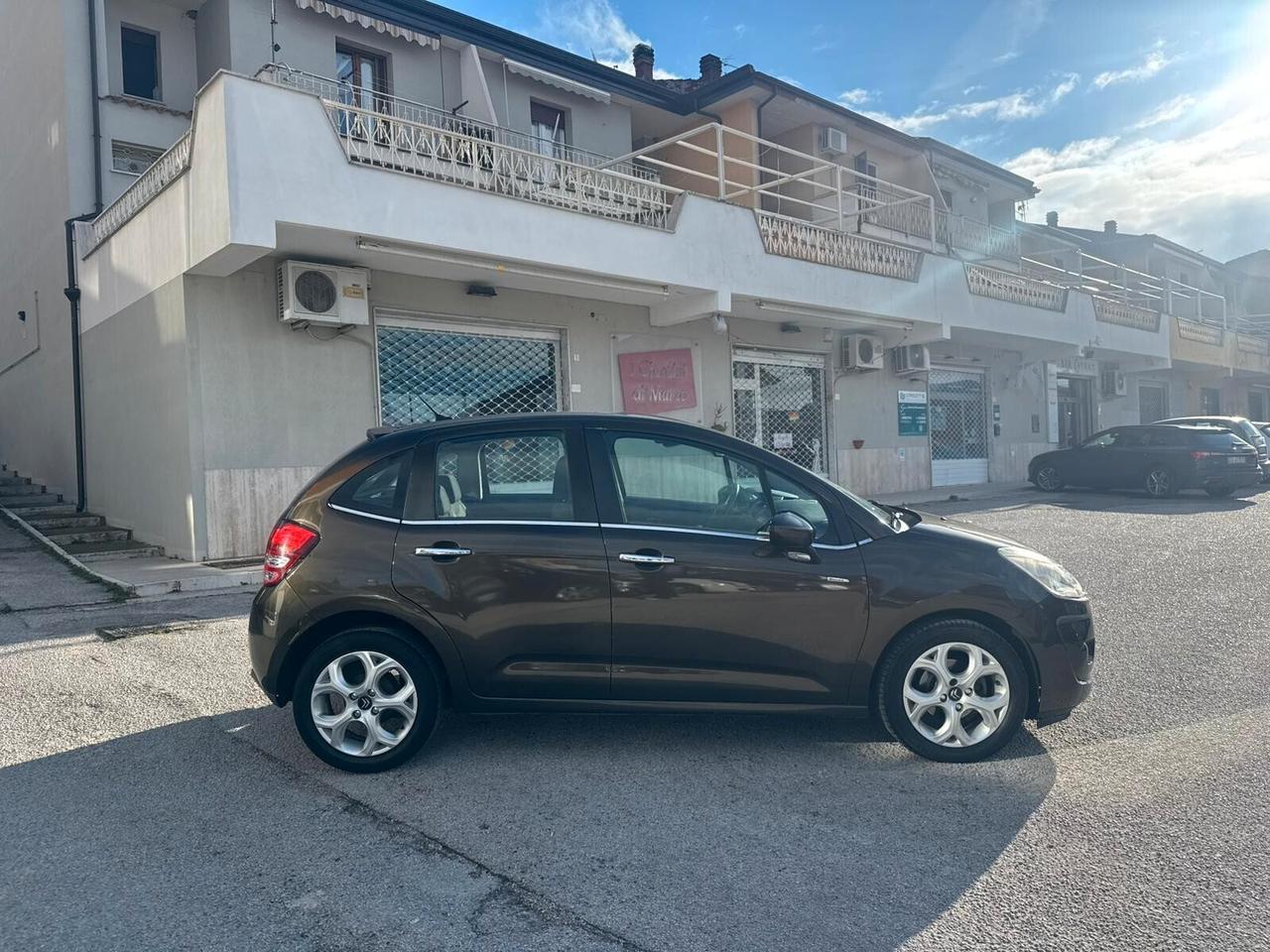 C3 1.4 hdi Exclusive TETTO 120MILA KM GARANZIA
