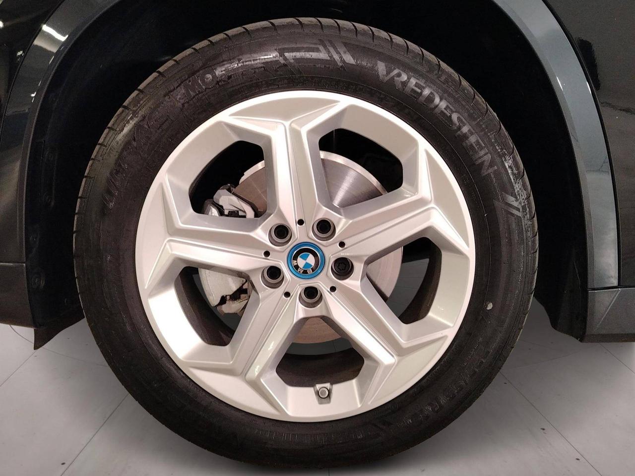 BMW X1 iX1 eDrive20 xLine