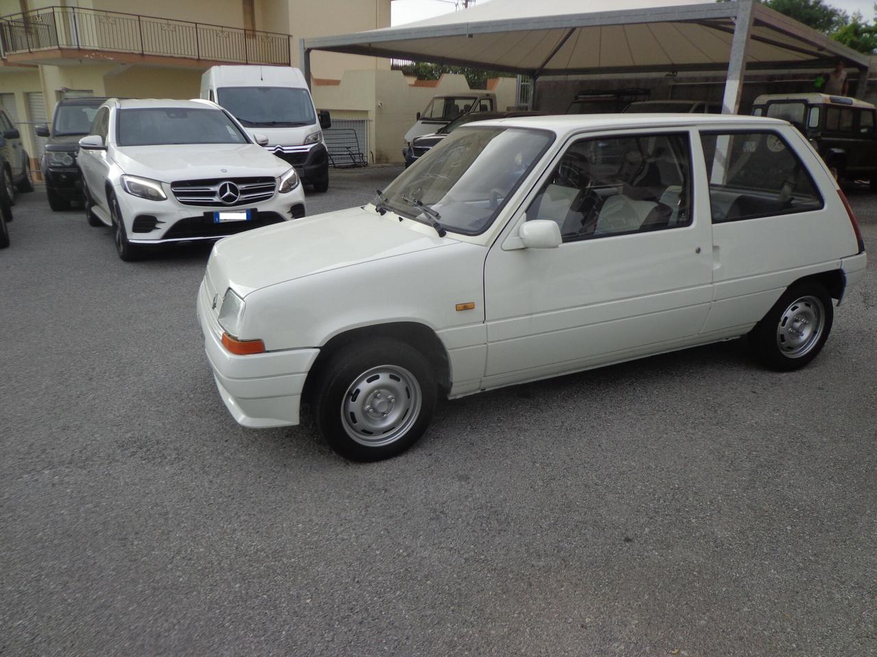 Renault Super 5 Campus