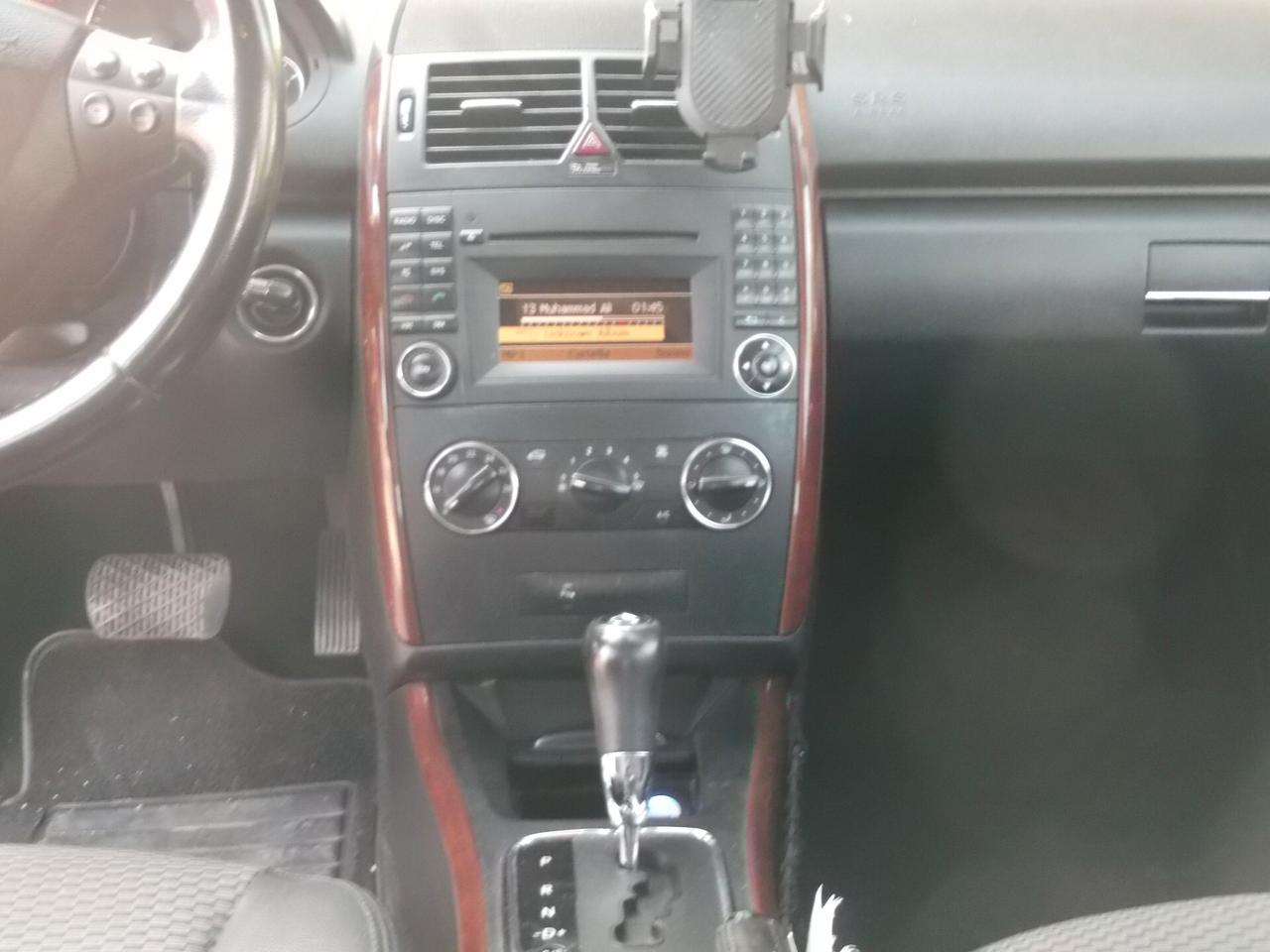 Classe A 180 CDI AUTOMATIC Neopat. 2009