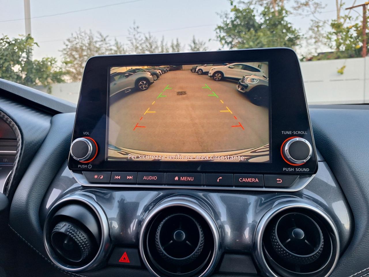 Nissan Juke 1.0 DIG-T 114 CV N-Connecta