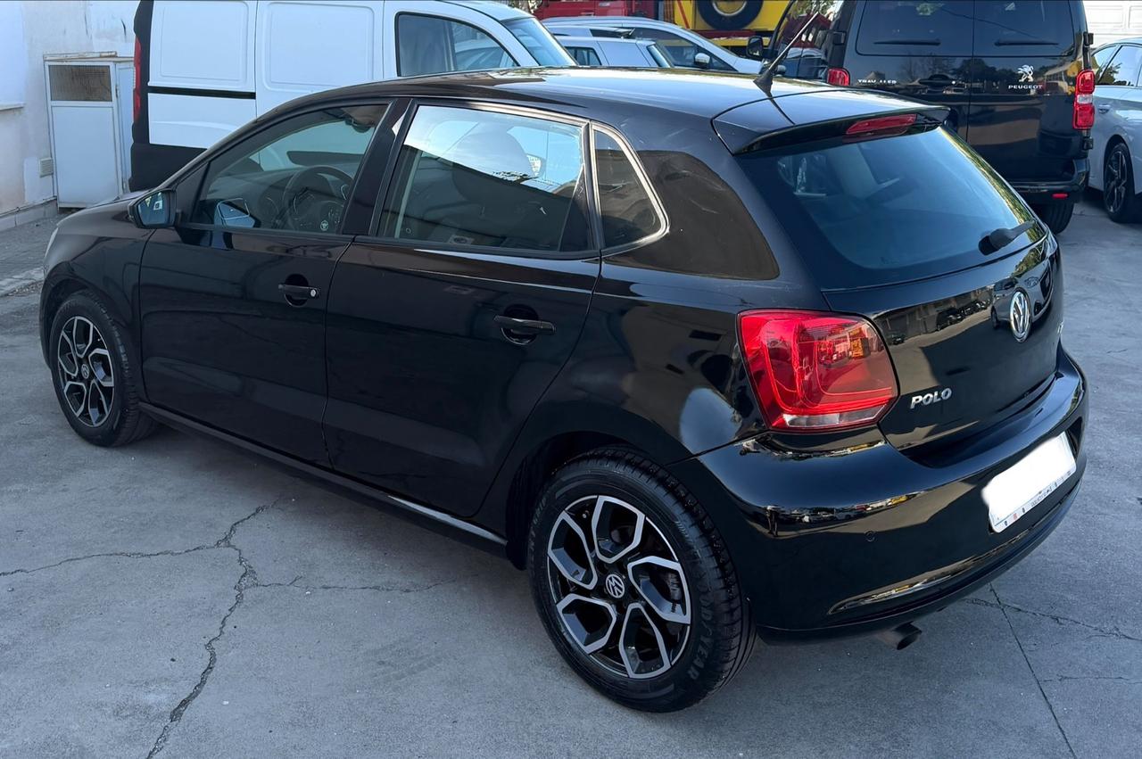 Volkswagen Polo 1.6 TDI 105CV DPF 5 porte Highline BlueMotion Technology