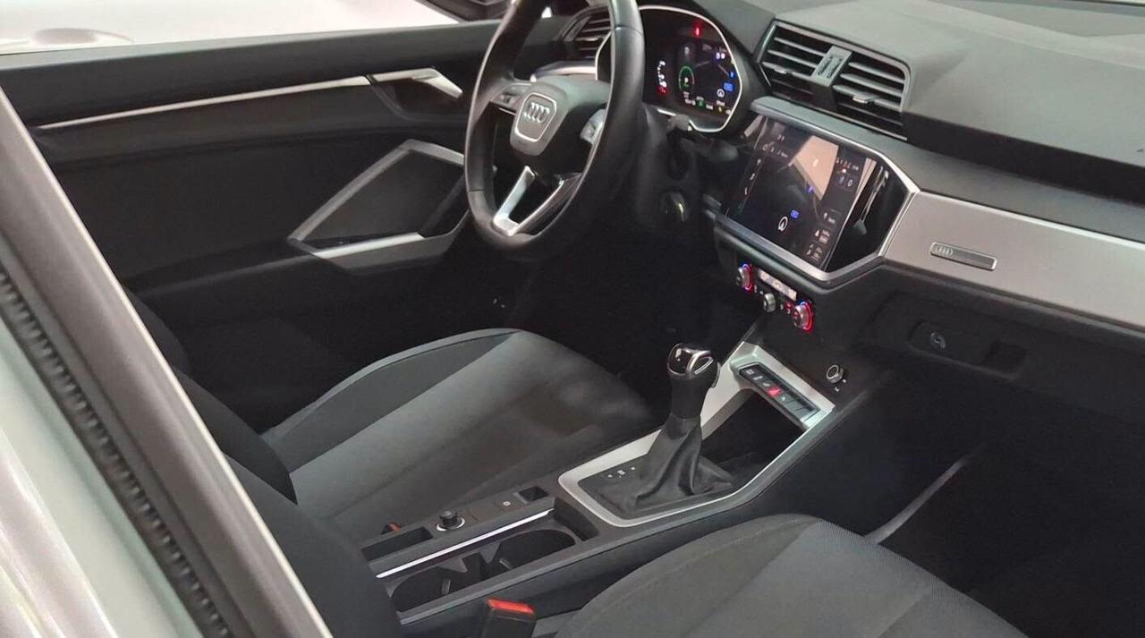 Audi Q3 SPB 45 TFSI e S tronic 150cv uniproprietario
