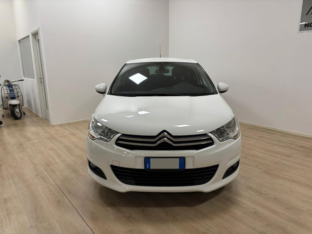Citroen C4 1.4 VTi 95