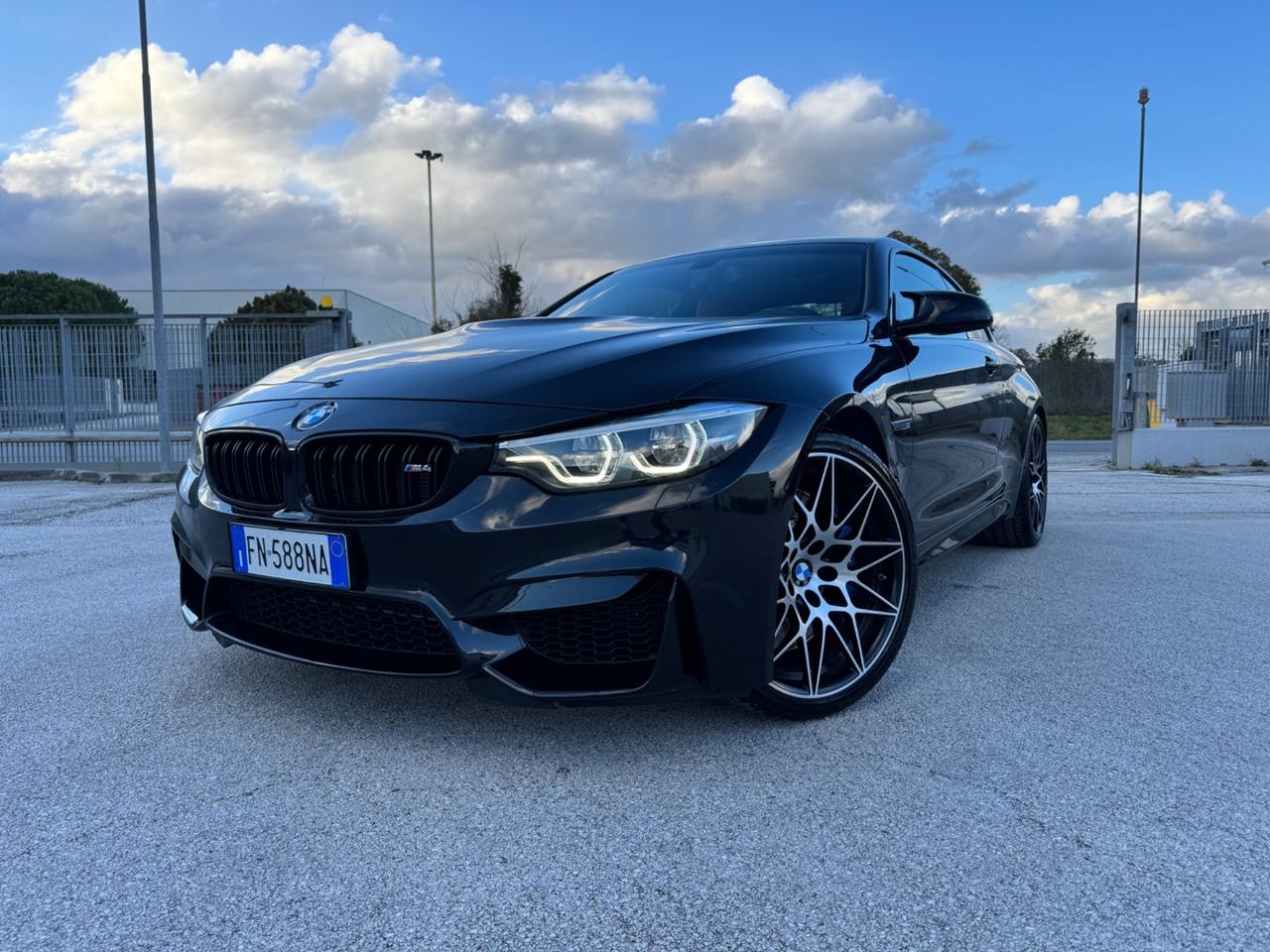 Bmw M4 COMPETITION COUPE