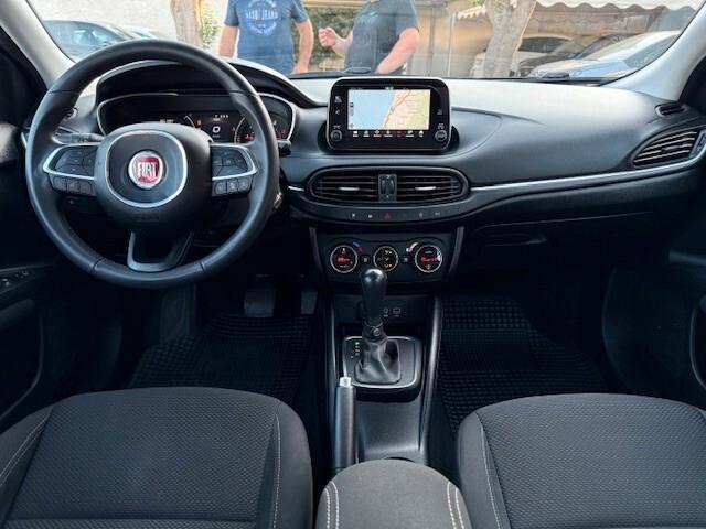 FIAT Tipo SW 1.6 M.J 120CV Lounge - 2017