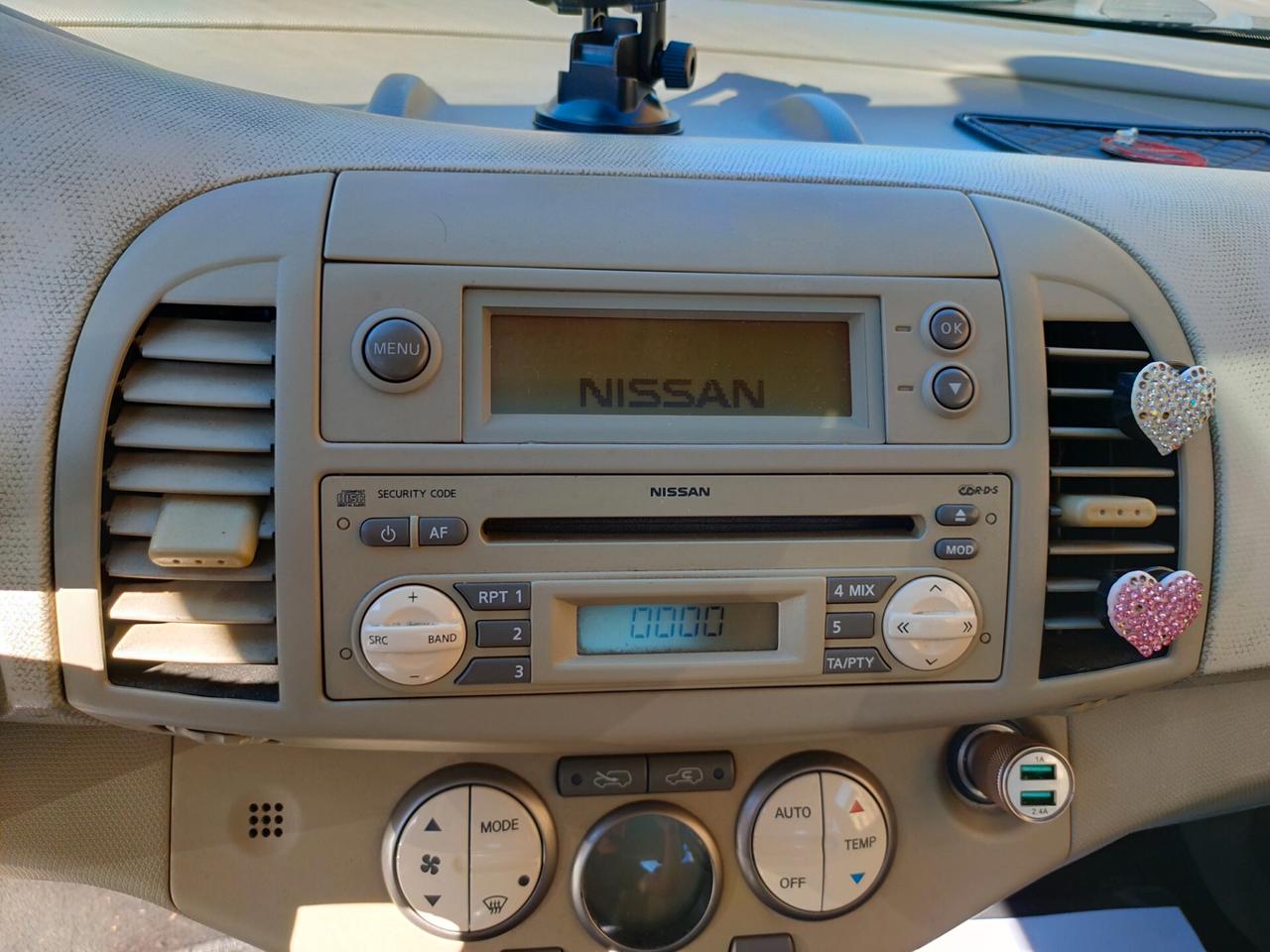 Nissan Micra 1.4 16V 3p. Tekna