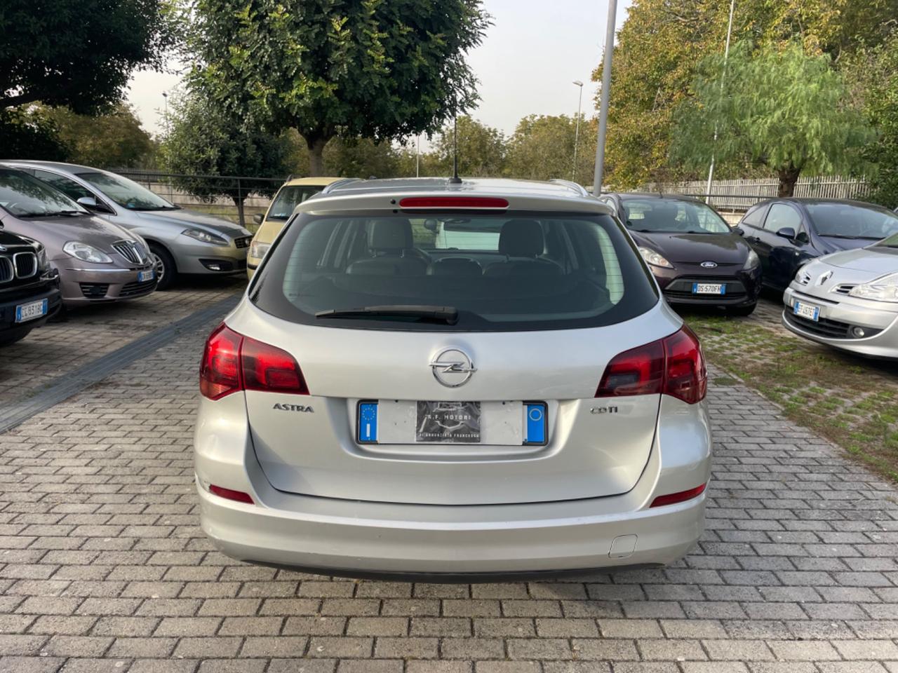 Opel Astra 1.7 CDTI 125CV Sports Tourer Cosmo