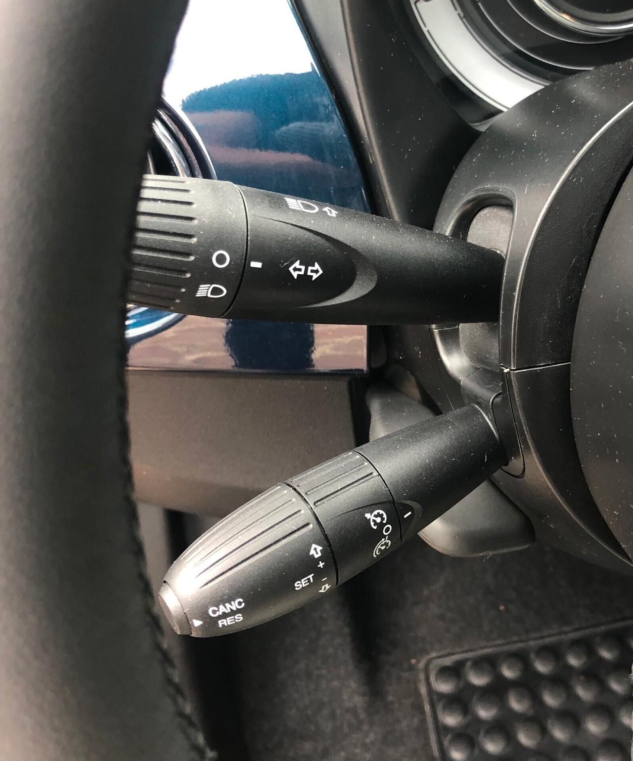 Fiat 500 1.0 Hybrid Lounge 70cv