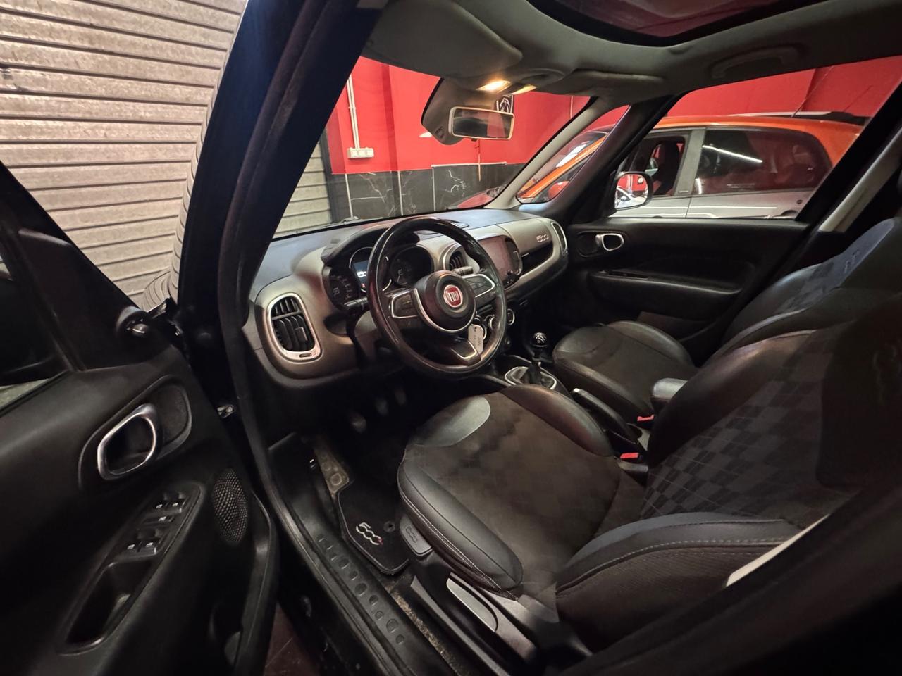 Fiat 500L 1.6 Multijet 120 CV Mirror City Cross