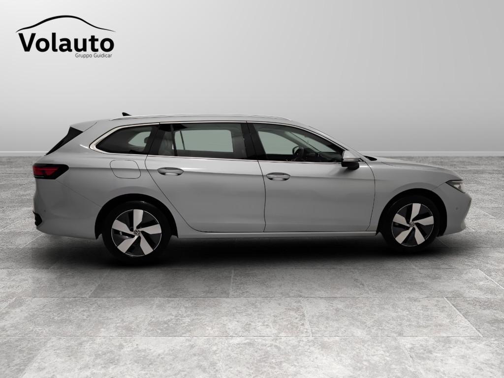 VOLKSWAGEN Passat IX 2024 - Passat 2.0 tdi scr Business 150cv dsg