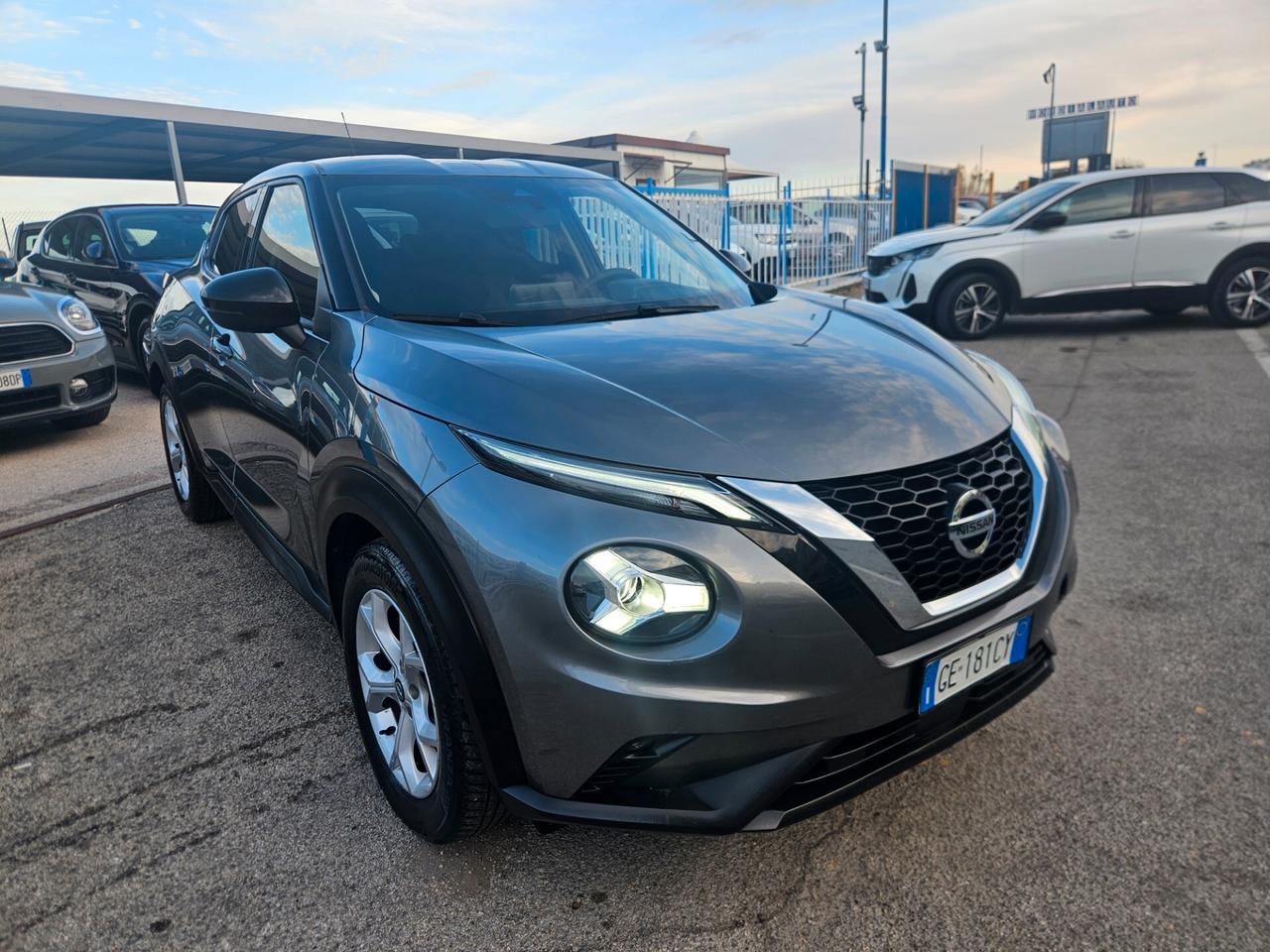 Nissan Juke 1.0 DIG-T 114 CV N-Connecta