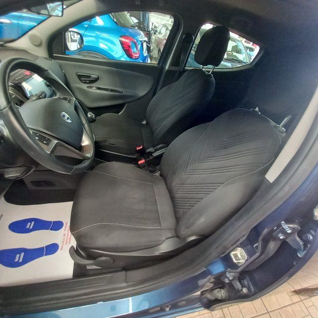 LANCIA Ypsilon 1.0 FireFly 5 porte S&S Hybrid Ecochic Gold